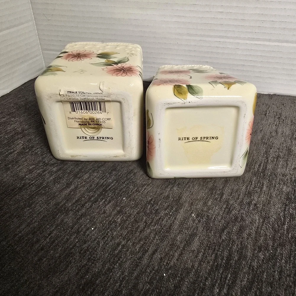 CERAMIC SOAP DISPENSER MATCHING TOOTHBRUSH HOLDER Rite of Spring